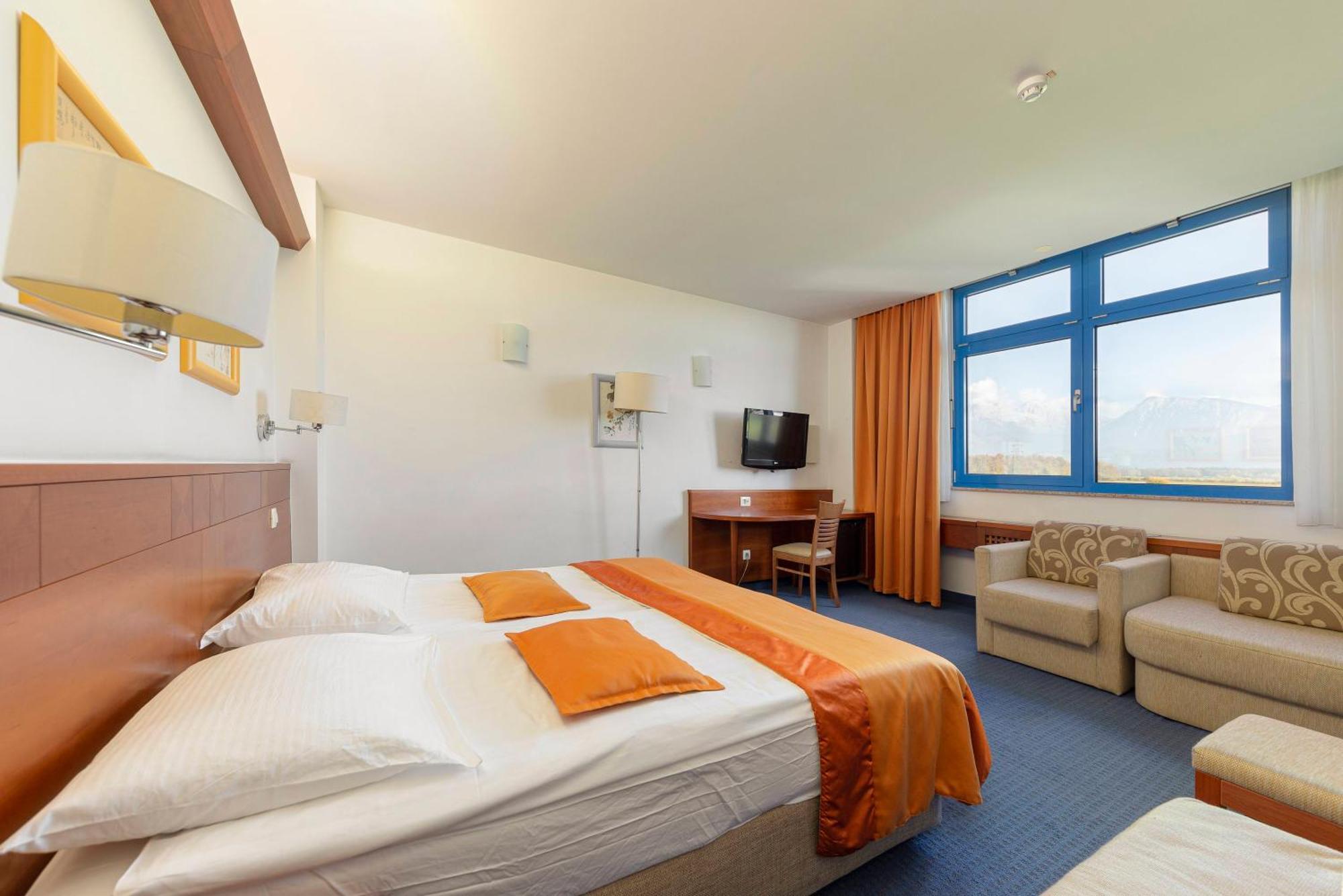 Garni Hotel Azul Крань Экстерьер фото