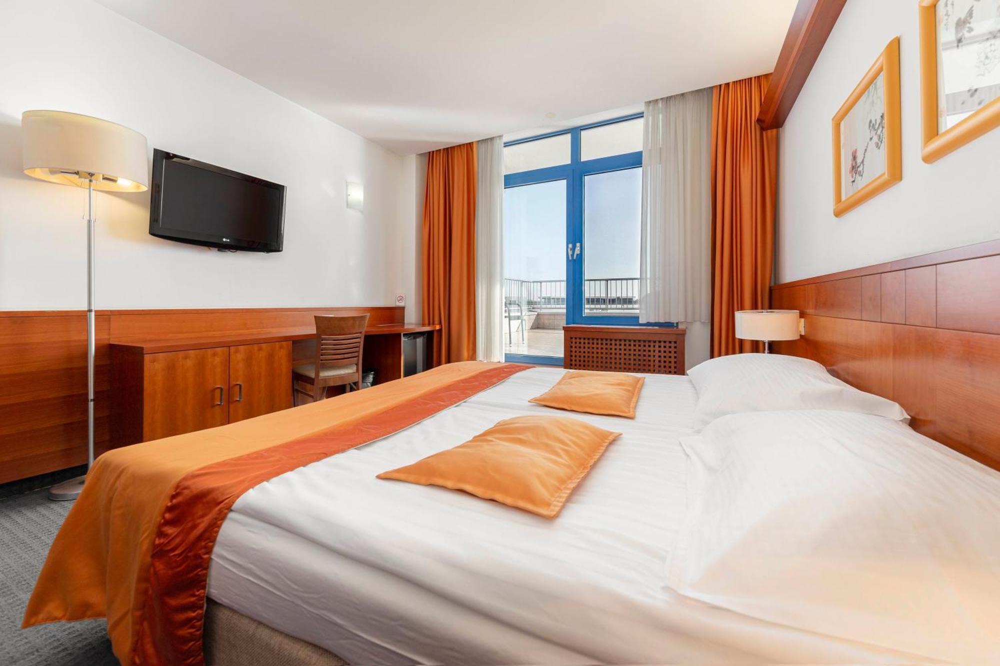 Garni Hotel Azul Крань Экстерьер фото